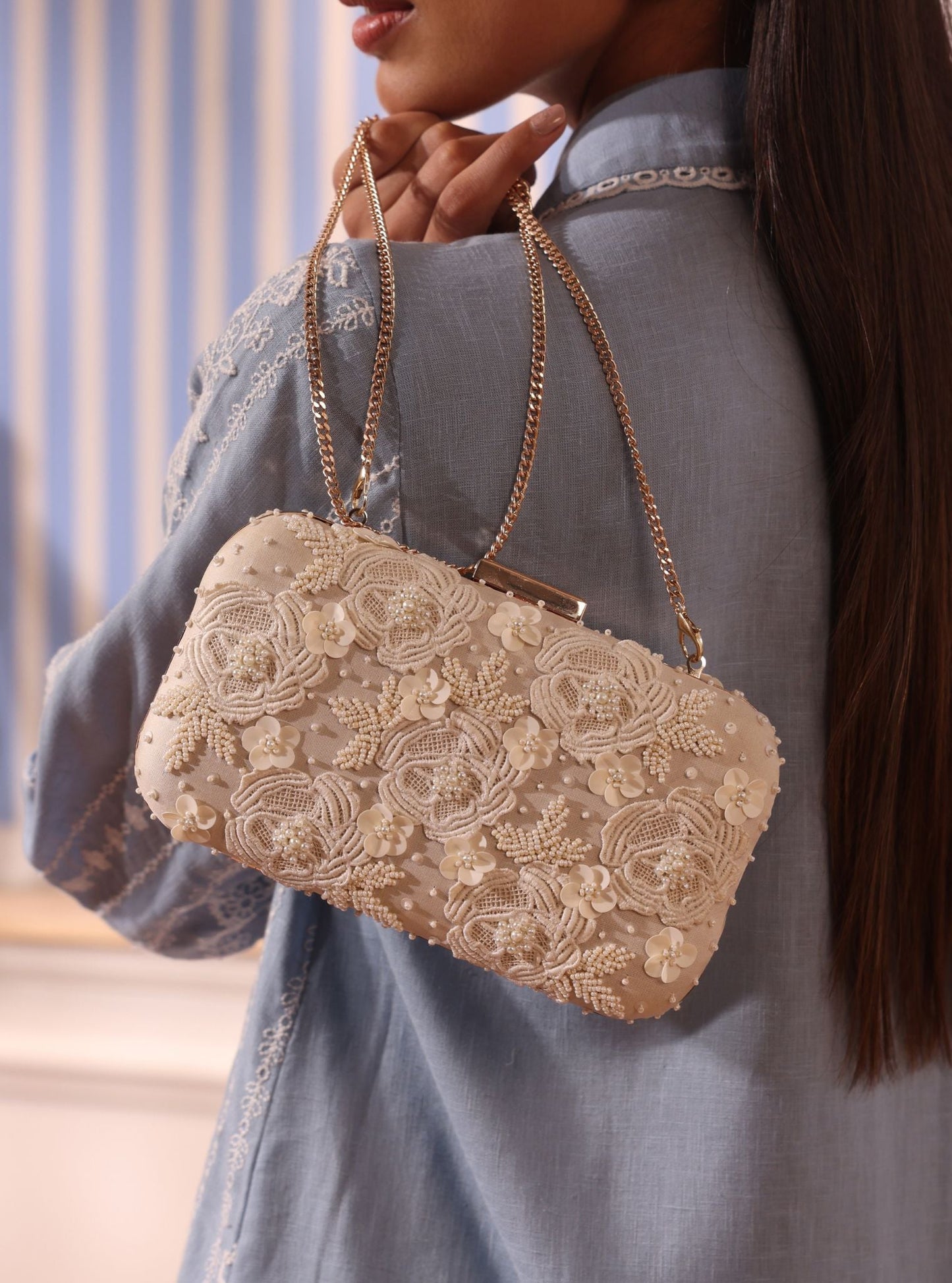 Mulmul Saaya Off White Clutch Bag