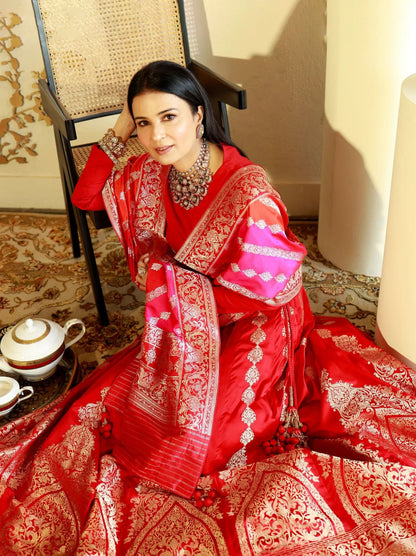 Divya Kapoor Gurwara In Handwoven Red Silk Lehenga