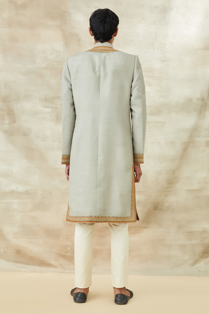 BORDER SHERWANI