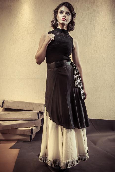 Wrap over with Skirt Off white  Black