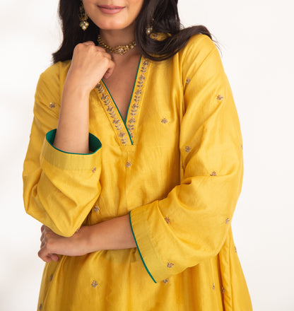 Iya Kurta Set Yellow