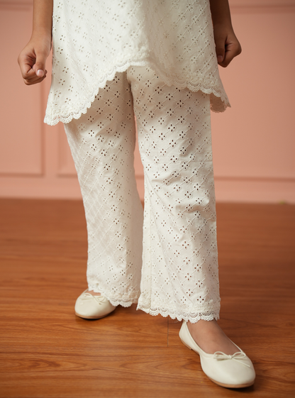 Ardelyn Supima Cotton White Top Set