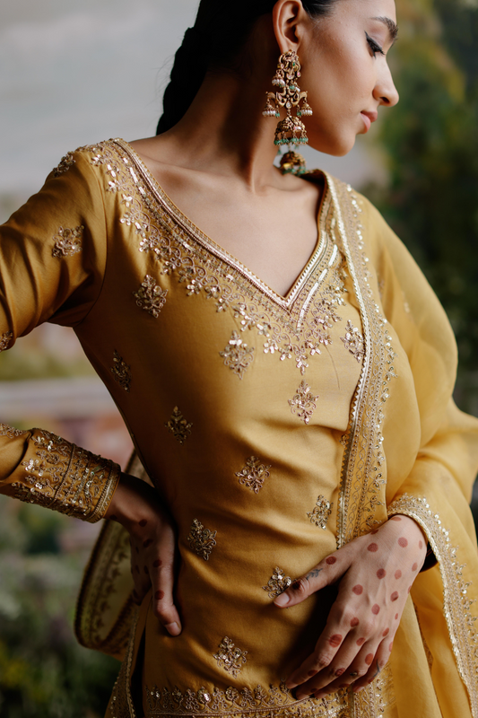Nazeera Sharara Set