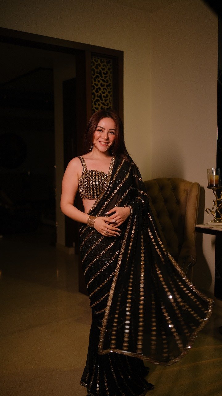 SIMRAN SETHI BEDI In Black mirror Embroidered Pre Draped Saree Set