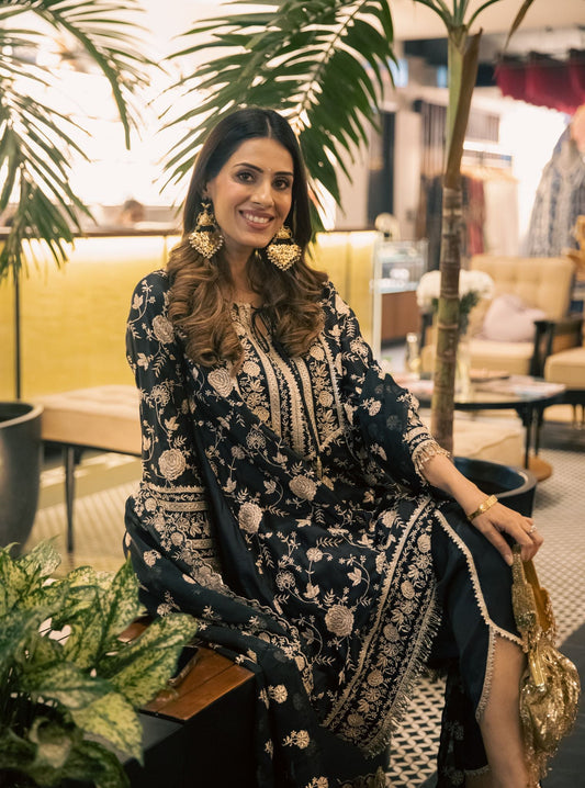 Sanae Cupro Satin Black Kurta Set