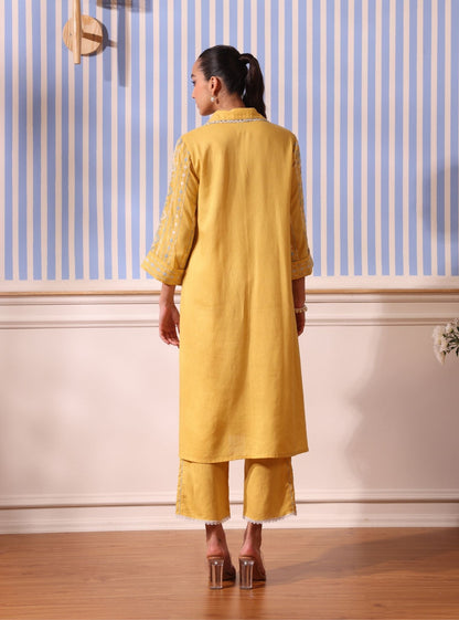 Iria Linen Yellow Kurta Set