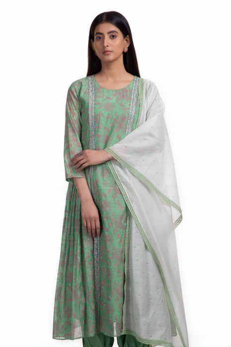 Heer Kurta Set Green and Off White