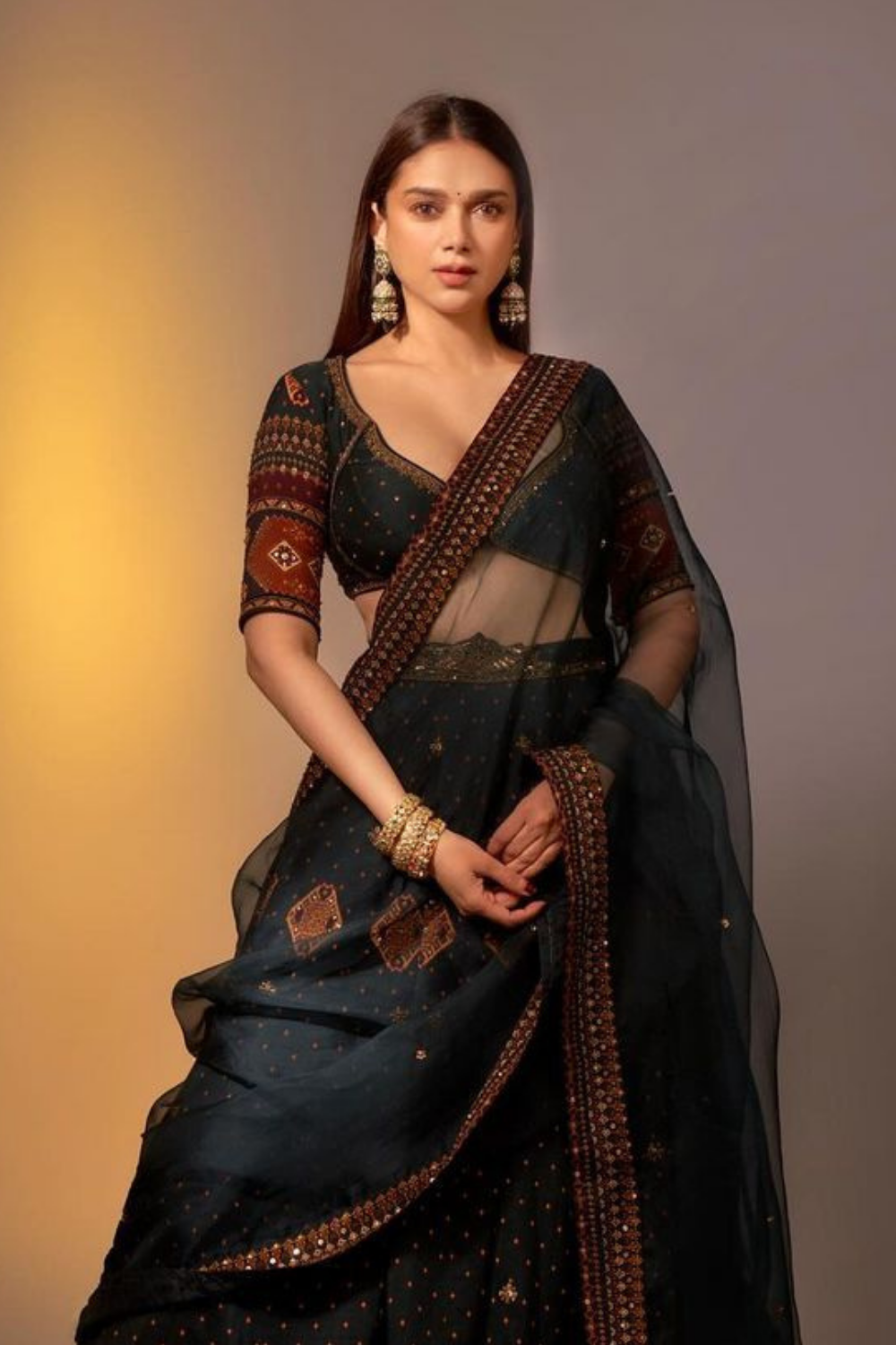 Aditi Rao Hydari in Menka Lehenga