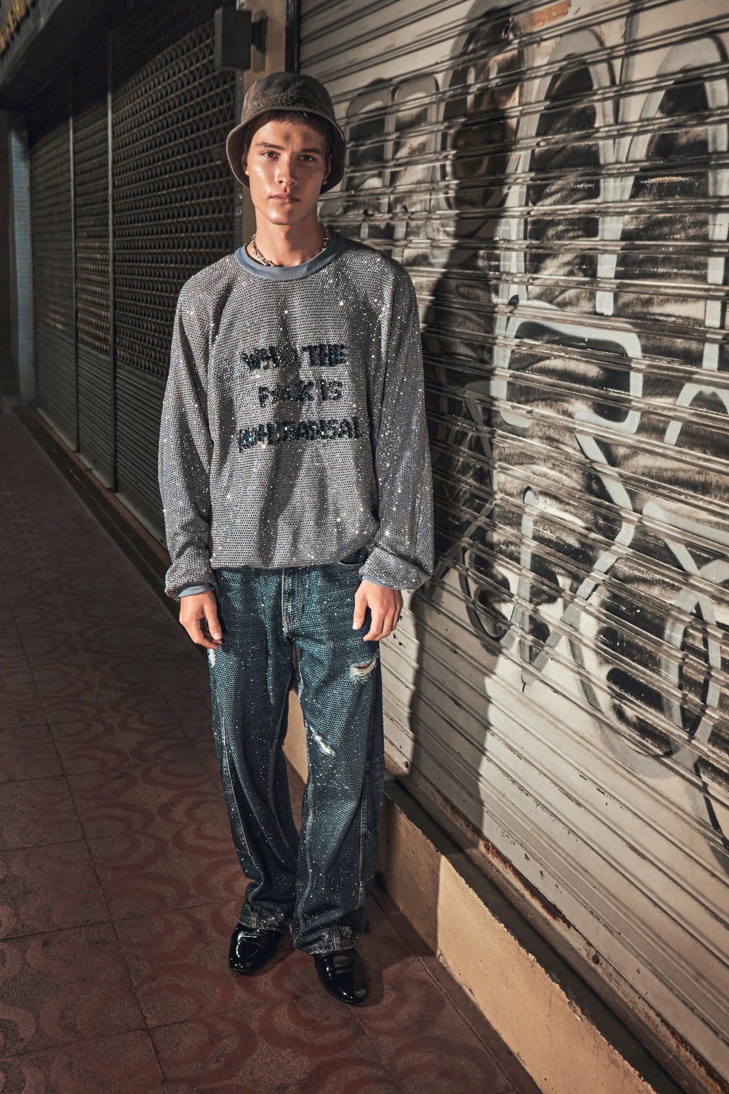 Noir Sweatshirt Set