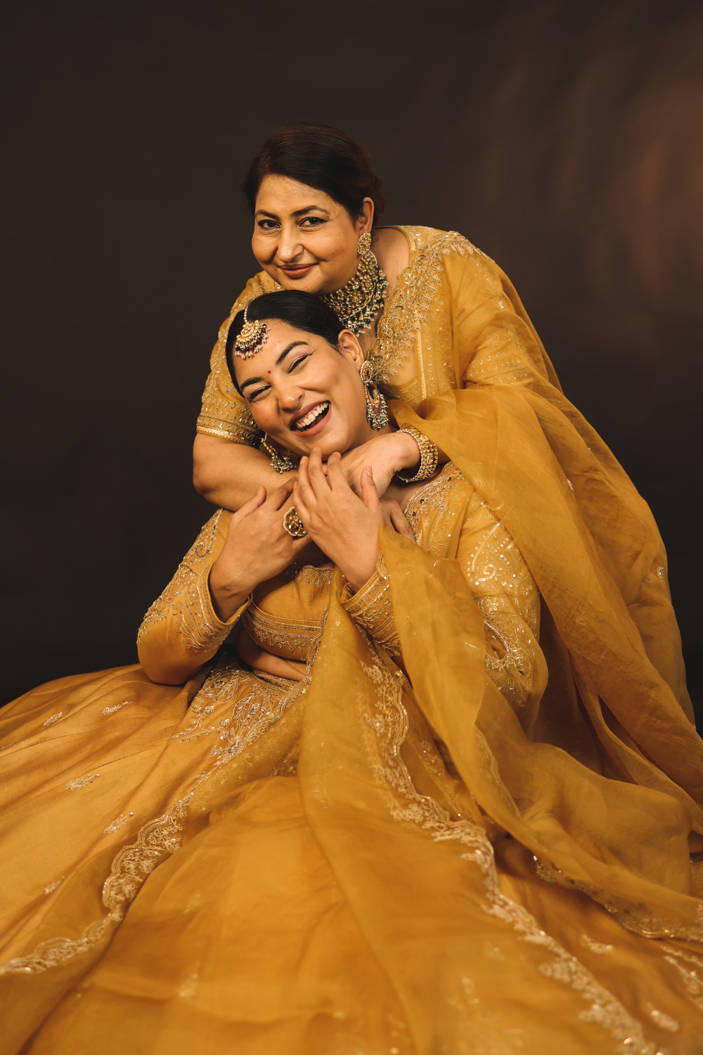 Sakshi Sindwani in Nazmi Lehenga
