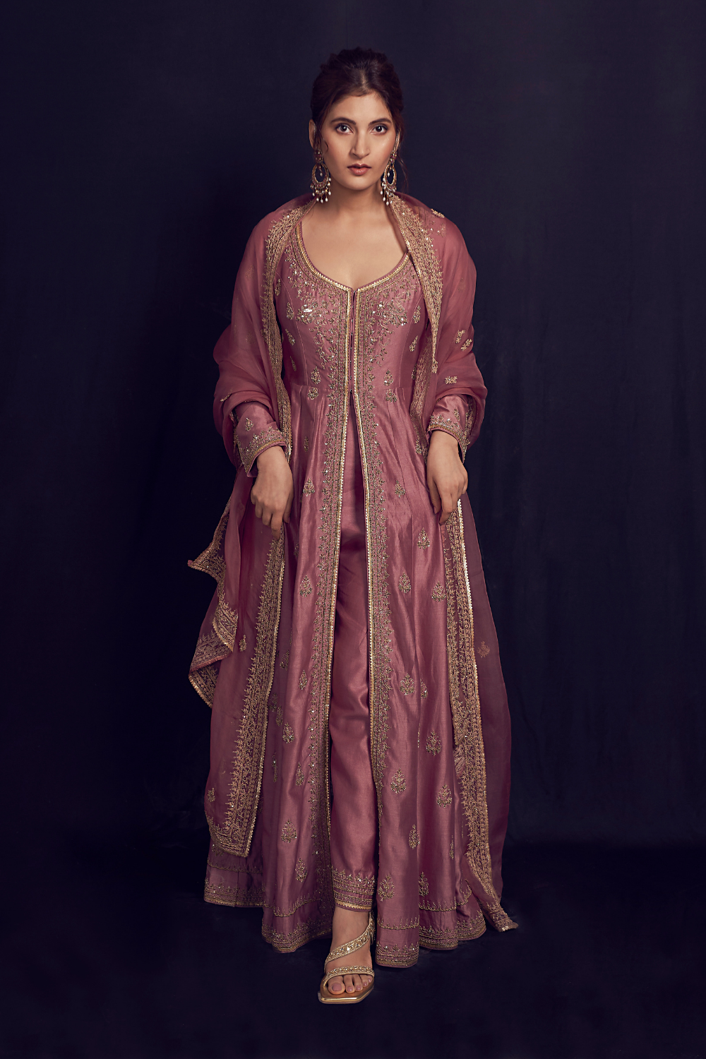 Shivani Raghuvanshi in Inaya Anarkali Set