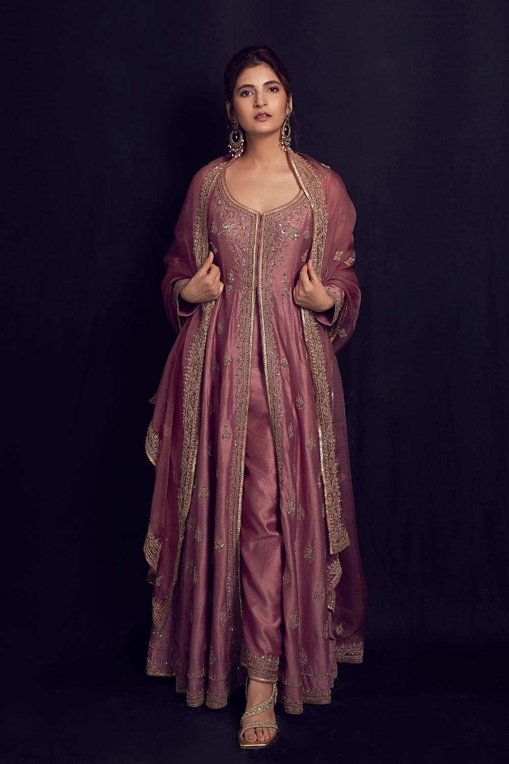 Shivani Raghuvanshi in Inaya Anarkali Set