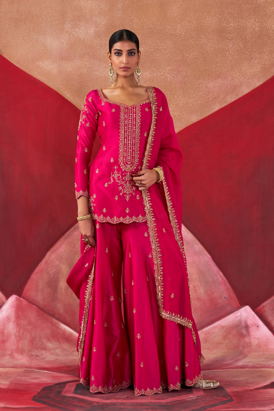 Vijayeeta Sharara Set