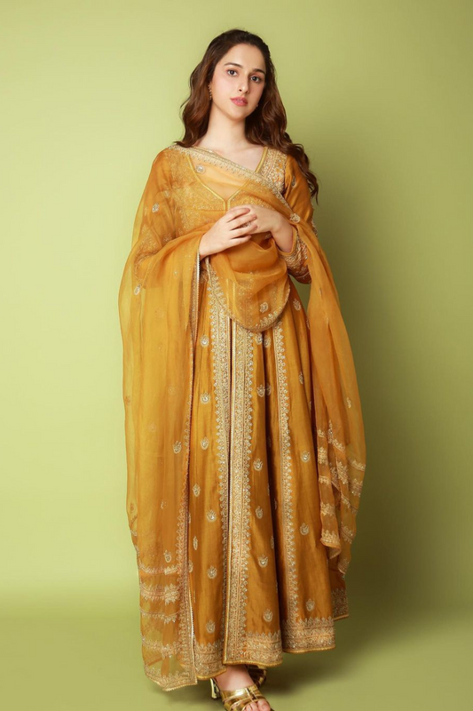 Sadia Khateeb in Zahra Anarkali Set