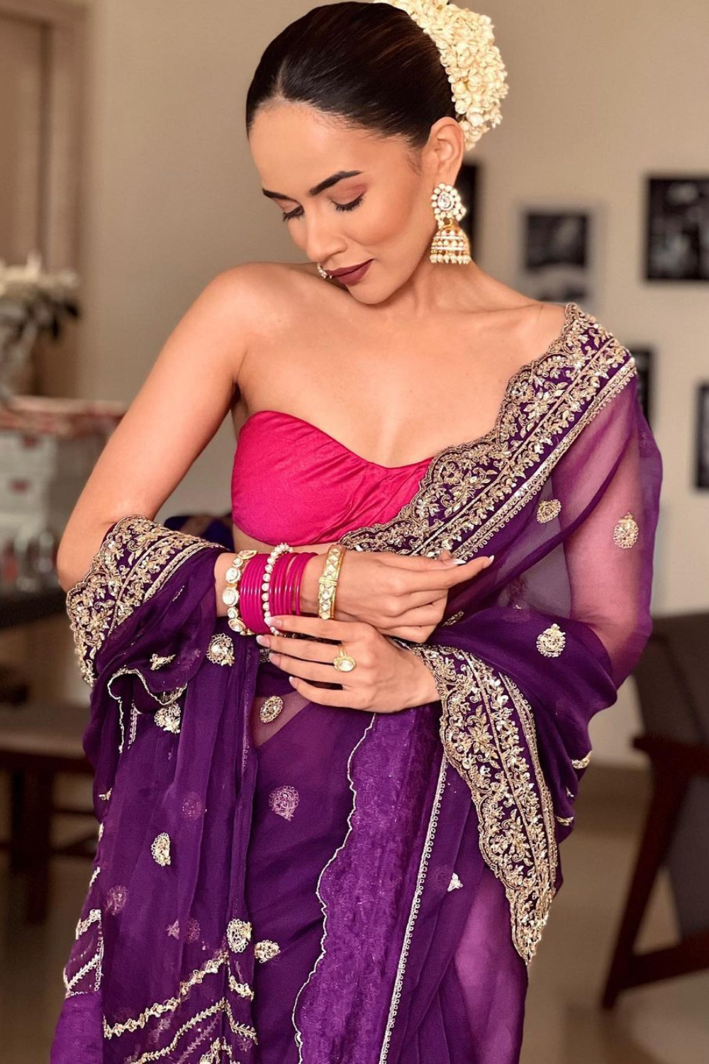 Komal Pandey in Ira Saree
