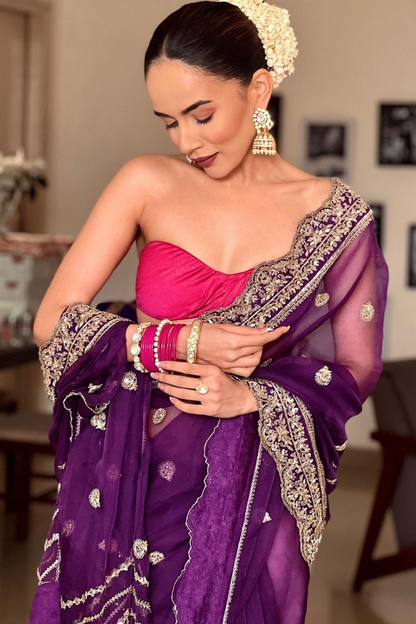Komal Pandey in Ira Saree