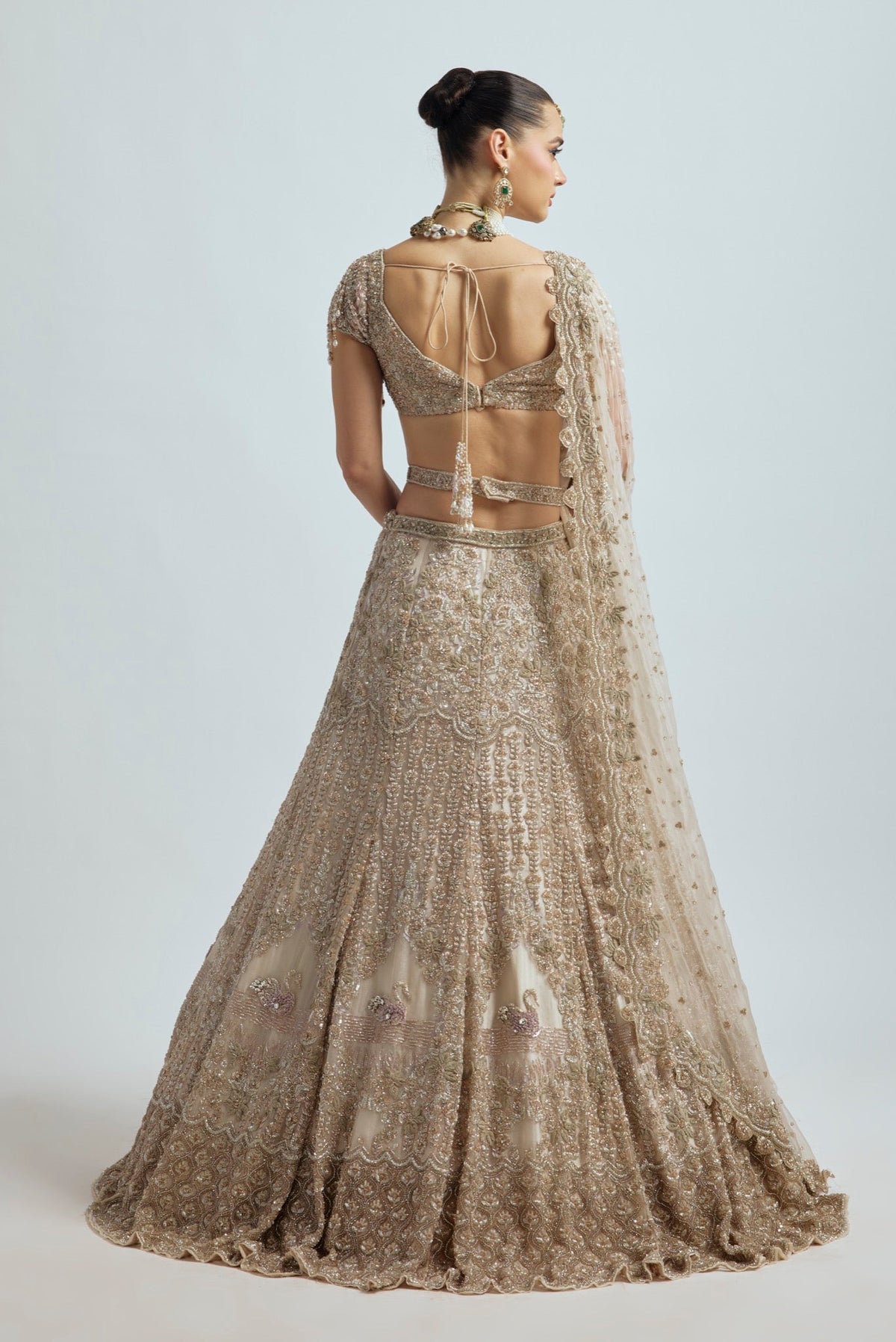 SOHNI IVORY SWAN LEHENGA SET
