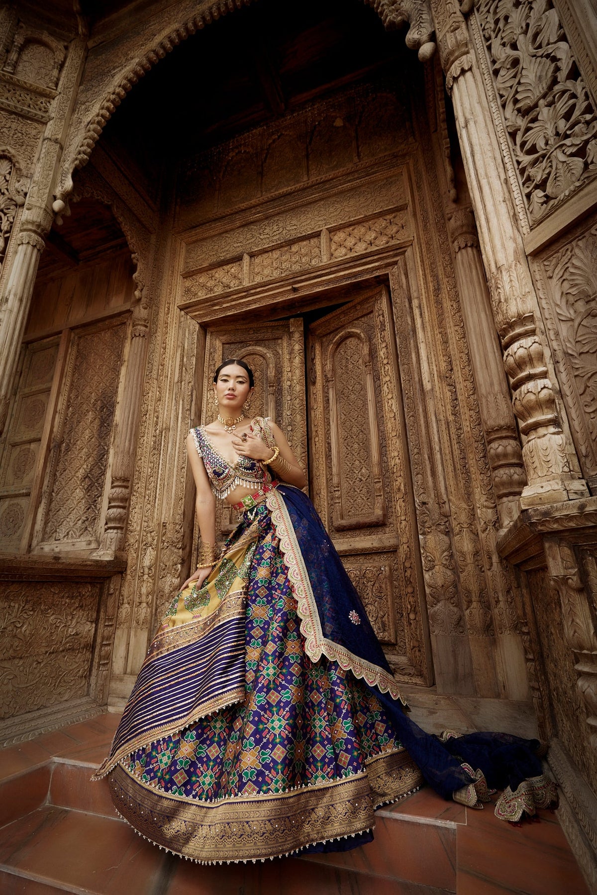 Women's Deep Blue Patola Woven Lehenga Set
