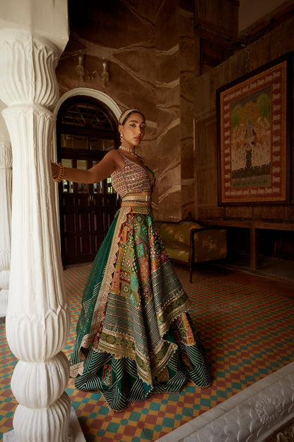 Women's Green Abstract Jamawar Banarasi Lehenga