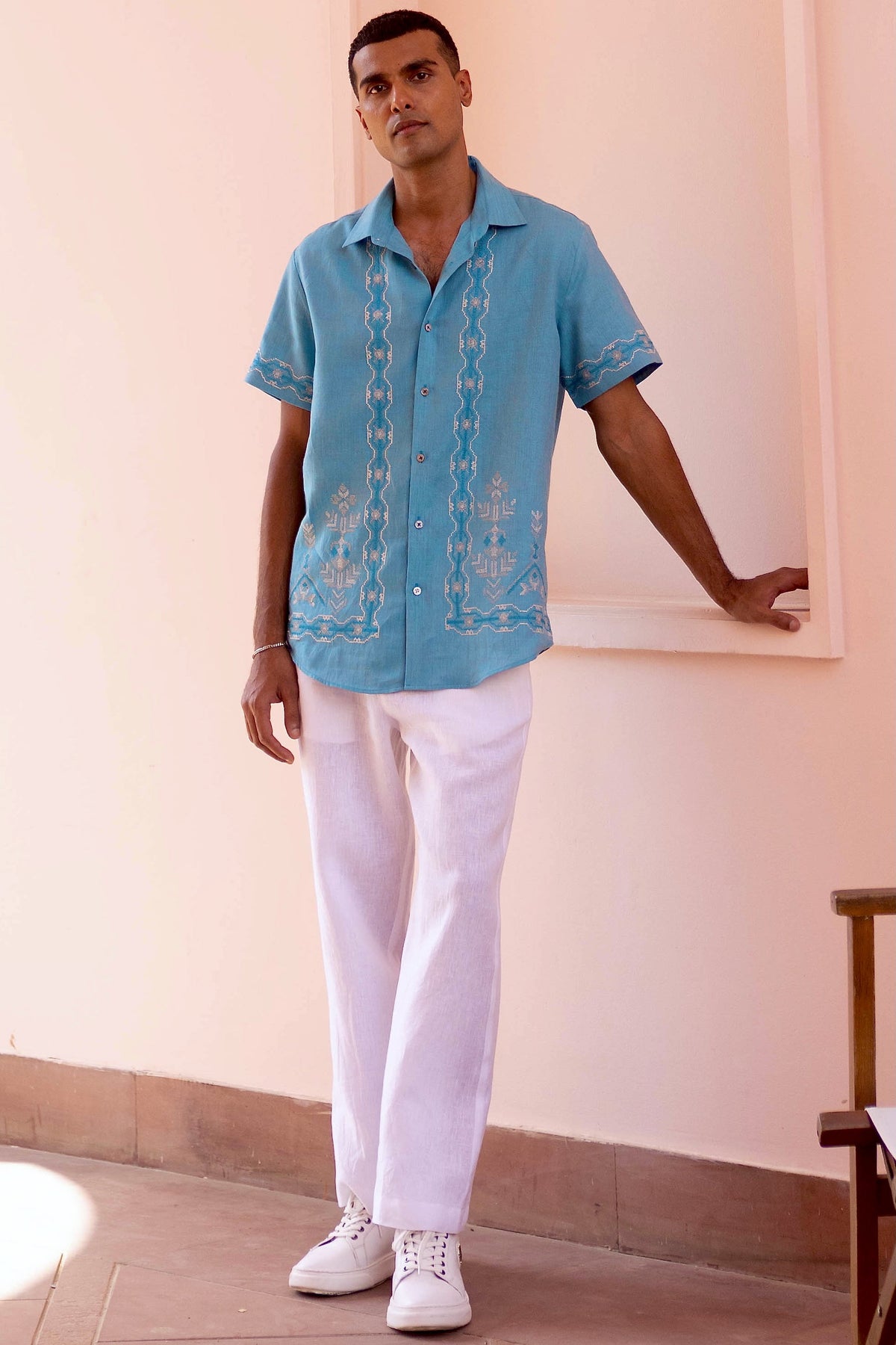 Waveform Echo Linen Embroidered Shirt