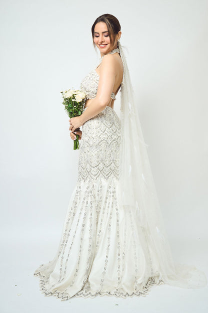 Amna Sharif In IVORY FISHTAILED SKIRT WITH PEARL WORK