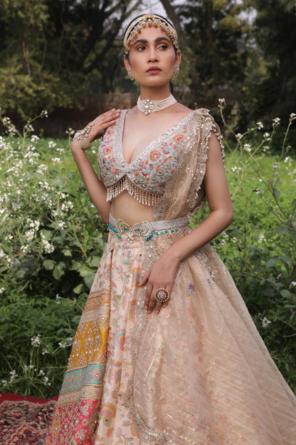 Women's Ivory Floral Banarasi Lehenga Set