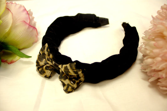 BLACK VELVET HAIRBAND