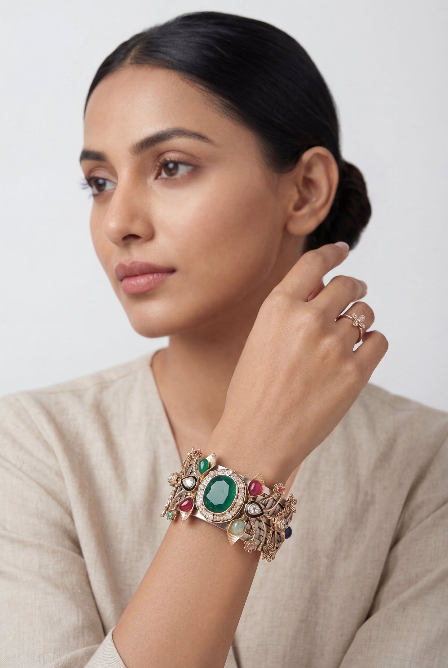 Avanti Green Metal Kundan Bracelet