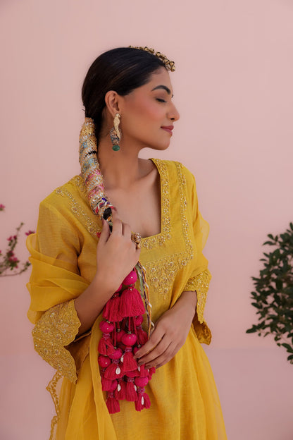 Mahira