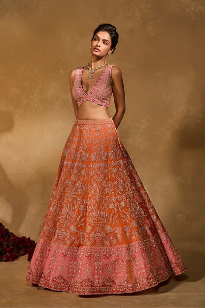 MAHIRA LEHENGA