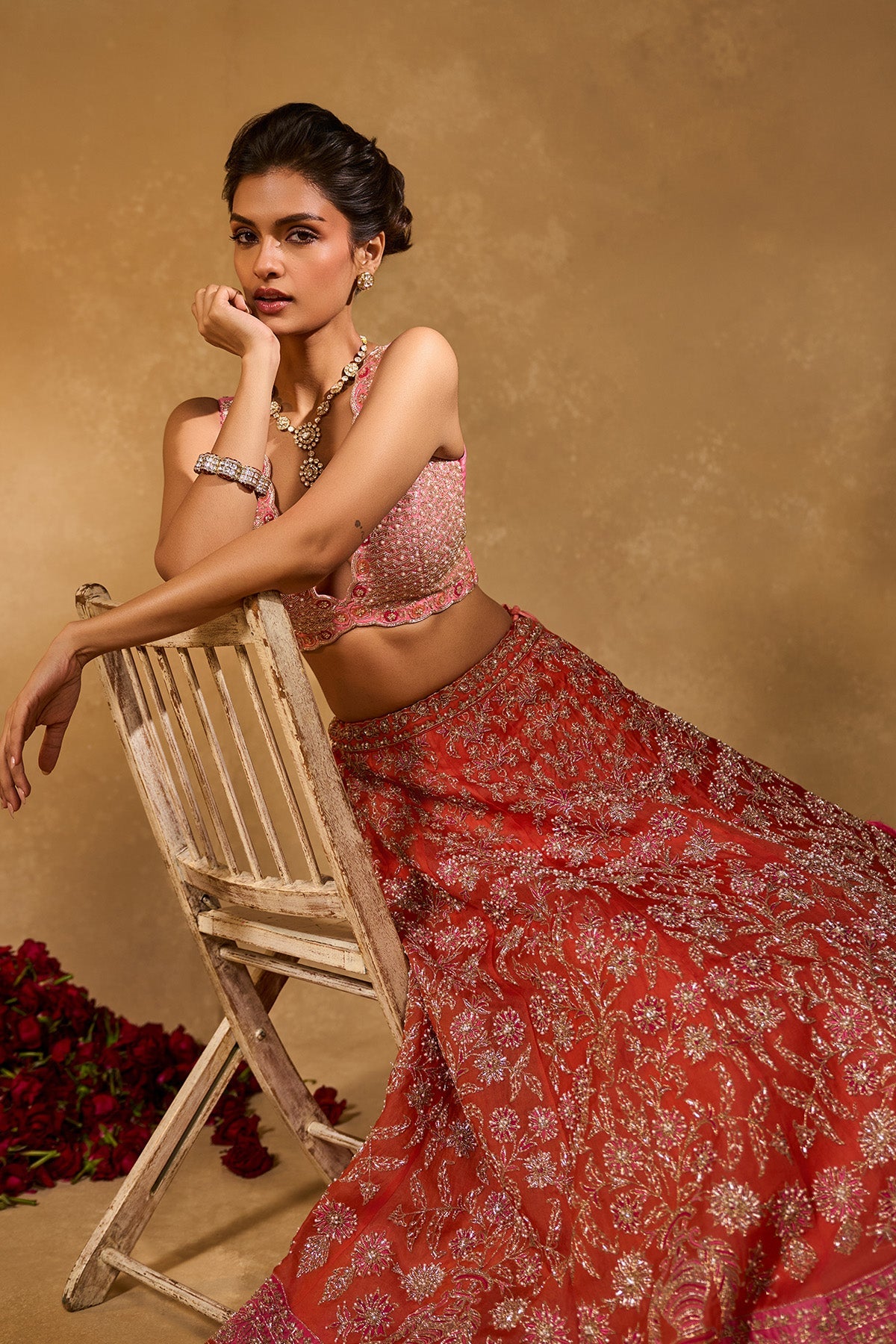 MAHIRA LEHENGA