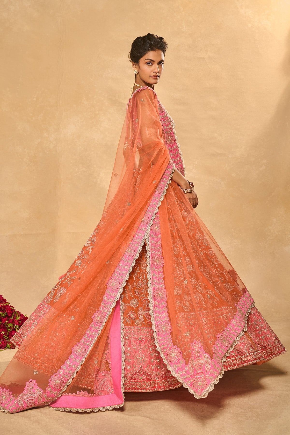 MAHIRA LEHENGA