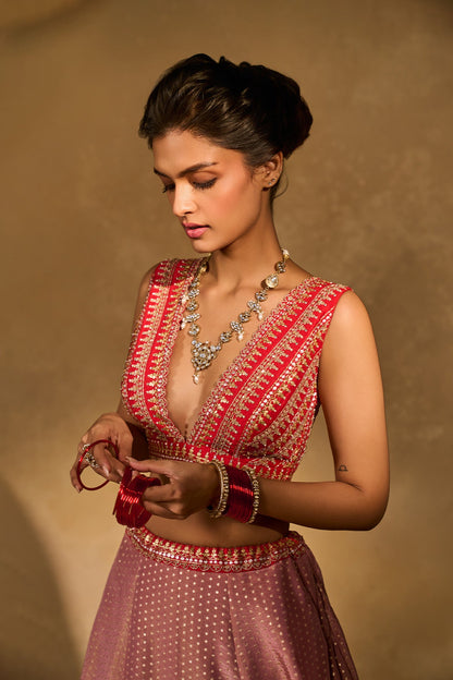 MINA DAMAN LEHENGA