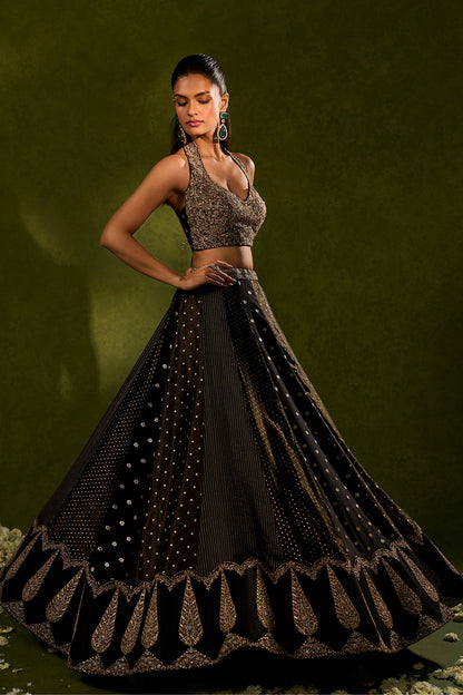 NANDANA LEHENGA