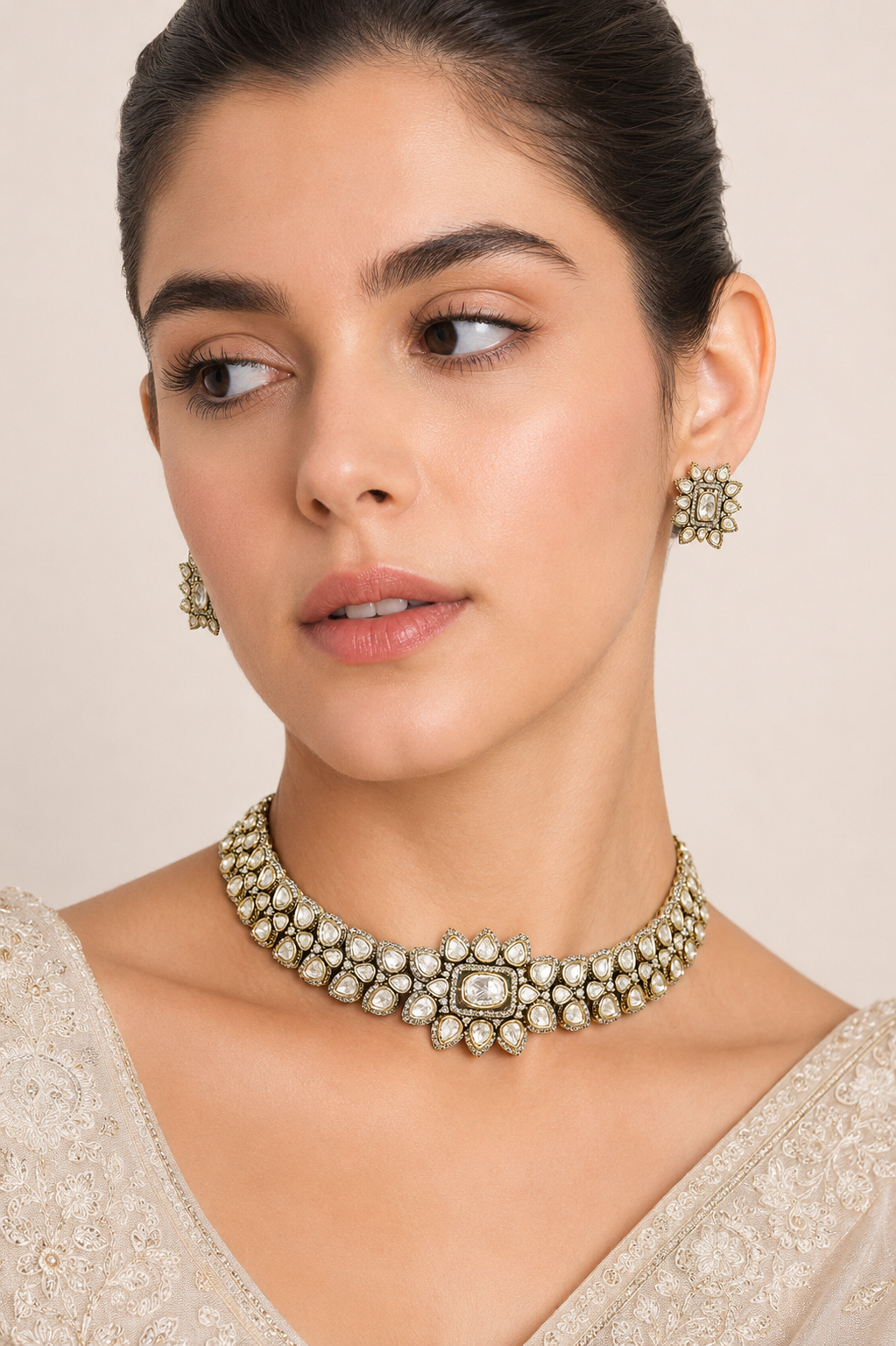 Ojasvi Two Tone Finish Polki Choker