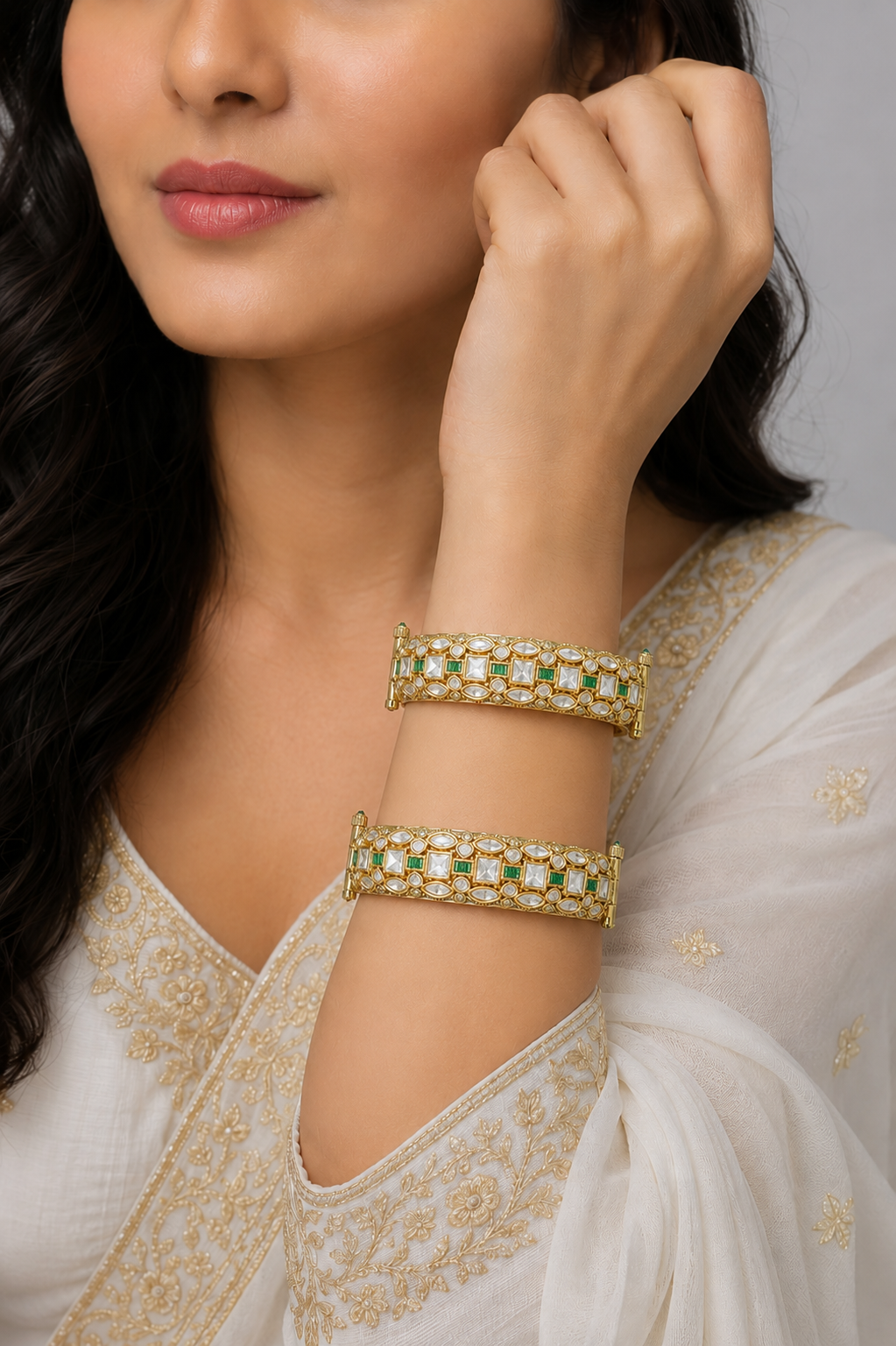 Mridula Green Two Tone Finish Polki Kadas