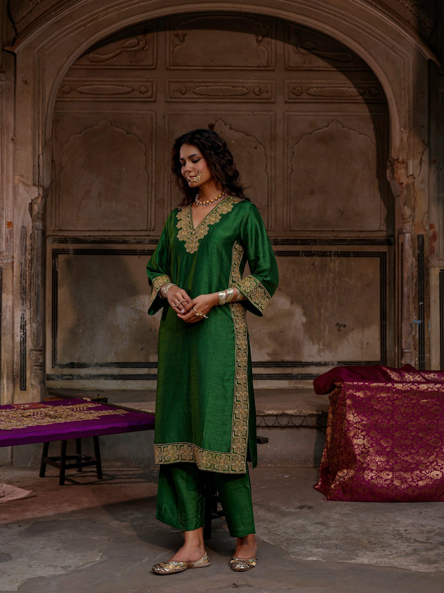FARNAZ