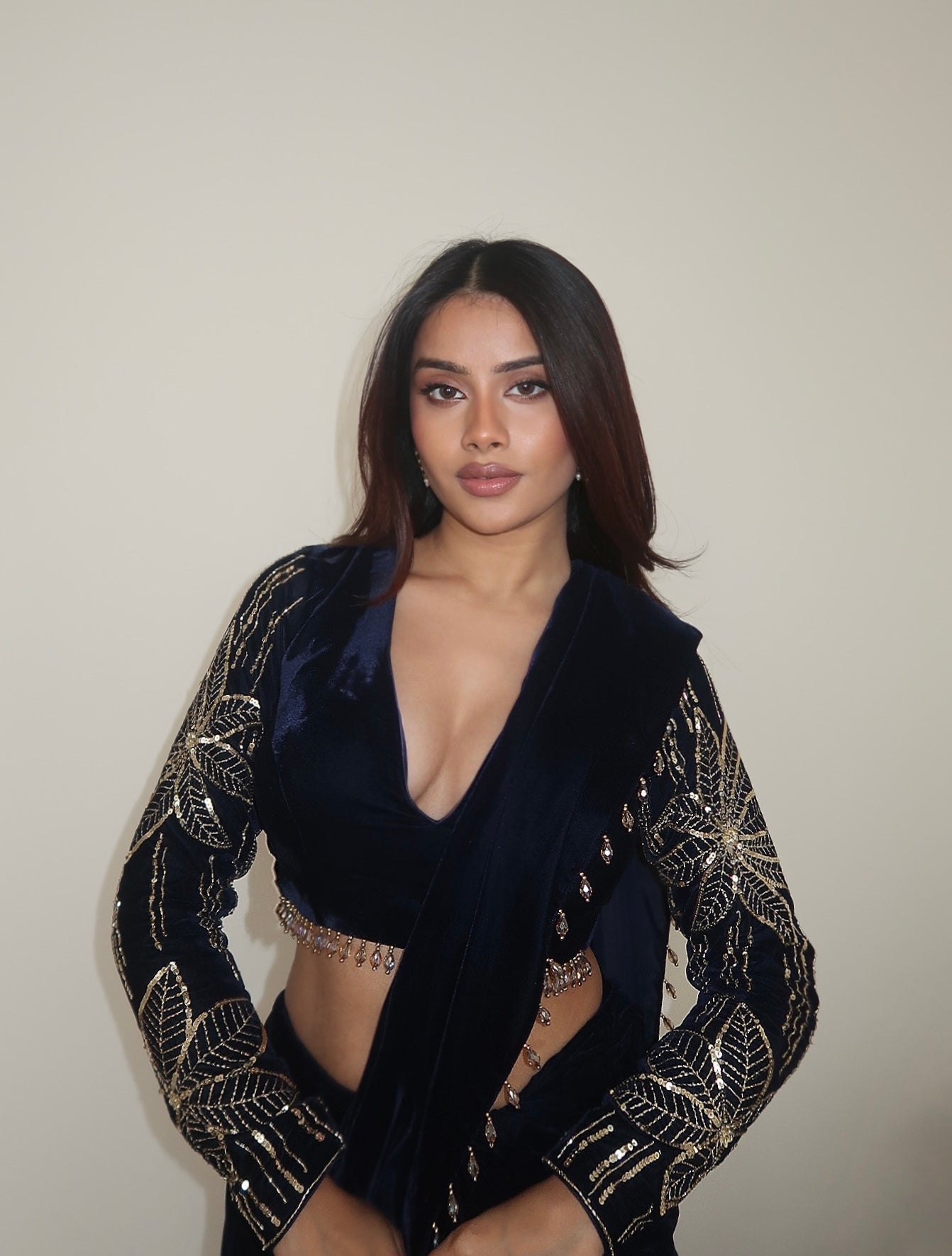 DIVITA IN LAYLA VELVET SAREE