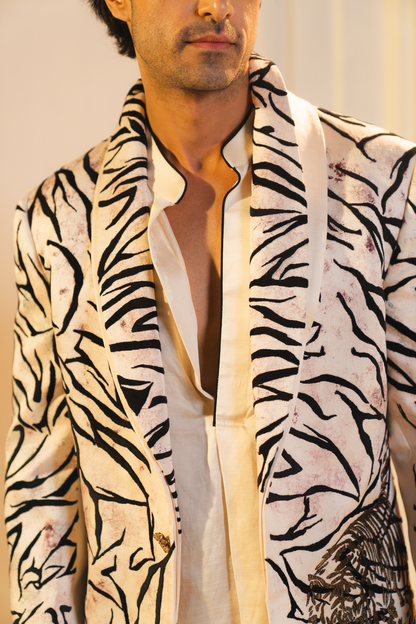DIGAMBARA JACKET SET
