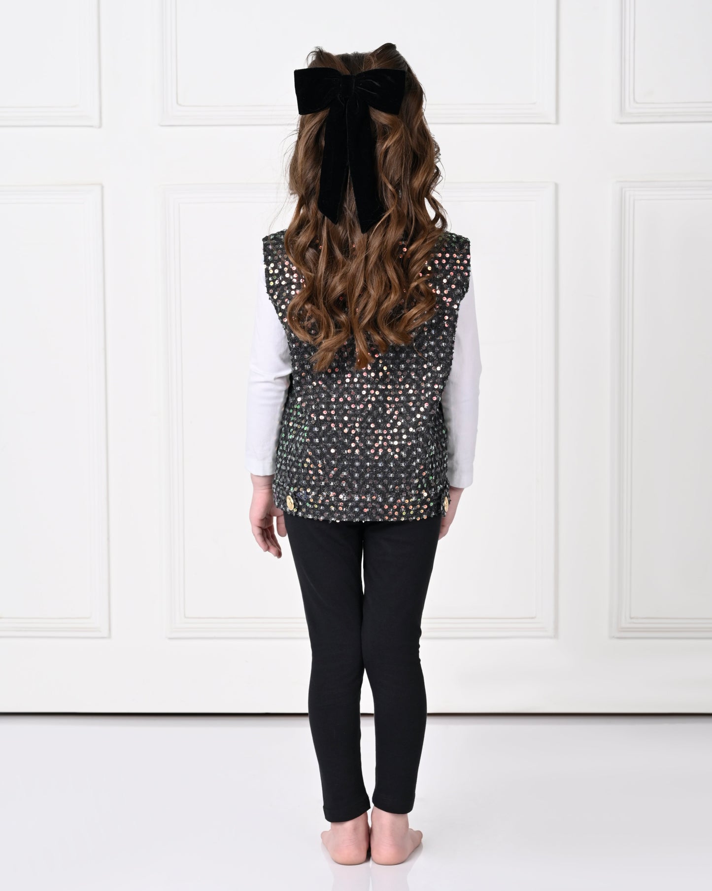 Black  Over Size Sleeveless Sequence  work Jacket