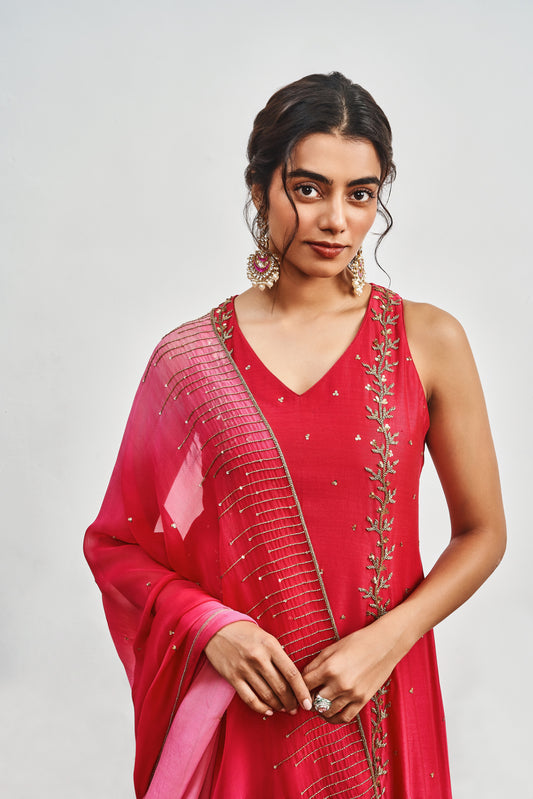 Crimson Red Kalidaar With Crimson Red X Rose Pink Shaded Dupatta