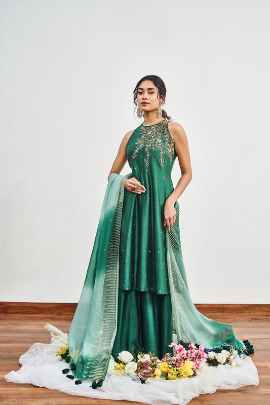 Bottle Green Kalidaar With Bottle Green X Mint Green Shaded Dupatta