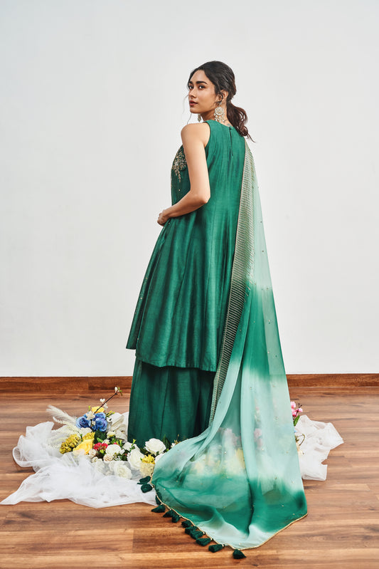 Bottle Green Kalidaar With Bottle Green X Mint Green Shaded Dupatta