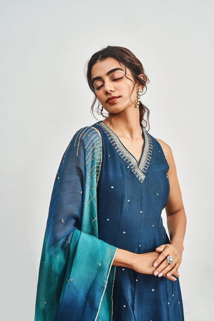 Teal Blue Kalidaar With Teal Blue X Bottle Green Shaded Dupatta