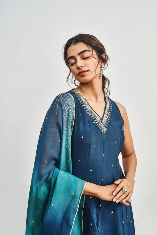 Teal Blue Kalidaar With Teal Blue X Bottle Green Shaded Dupatta