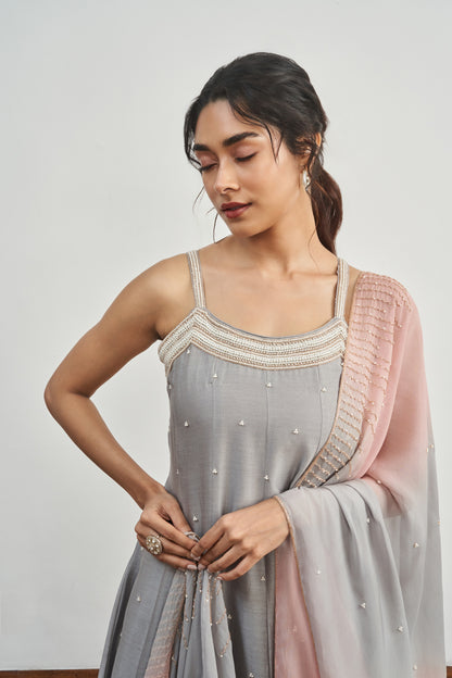 Grey Kalidaar With Grey X Pink Shaded Dupatta