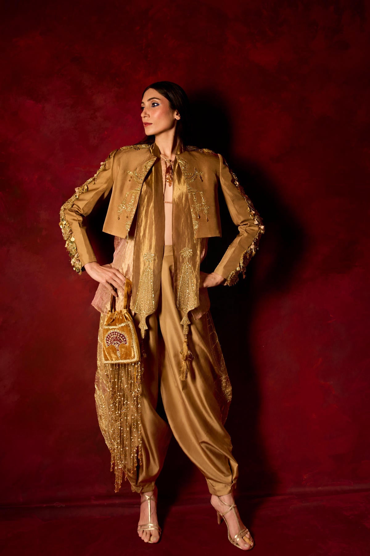 ‘Sona Darbar’ Fusion Set