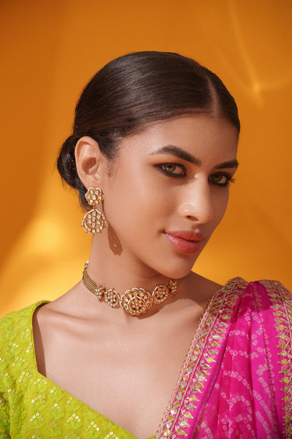 Taniraaz Gold Finish Kundan Choker