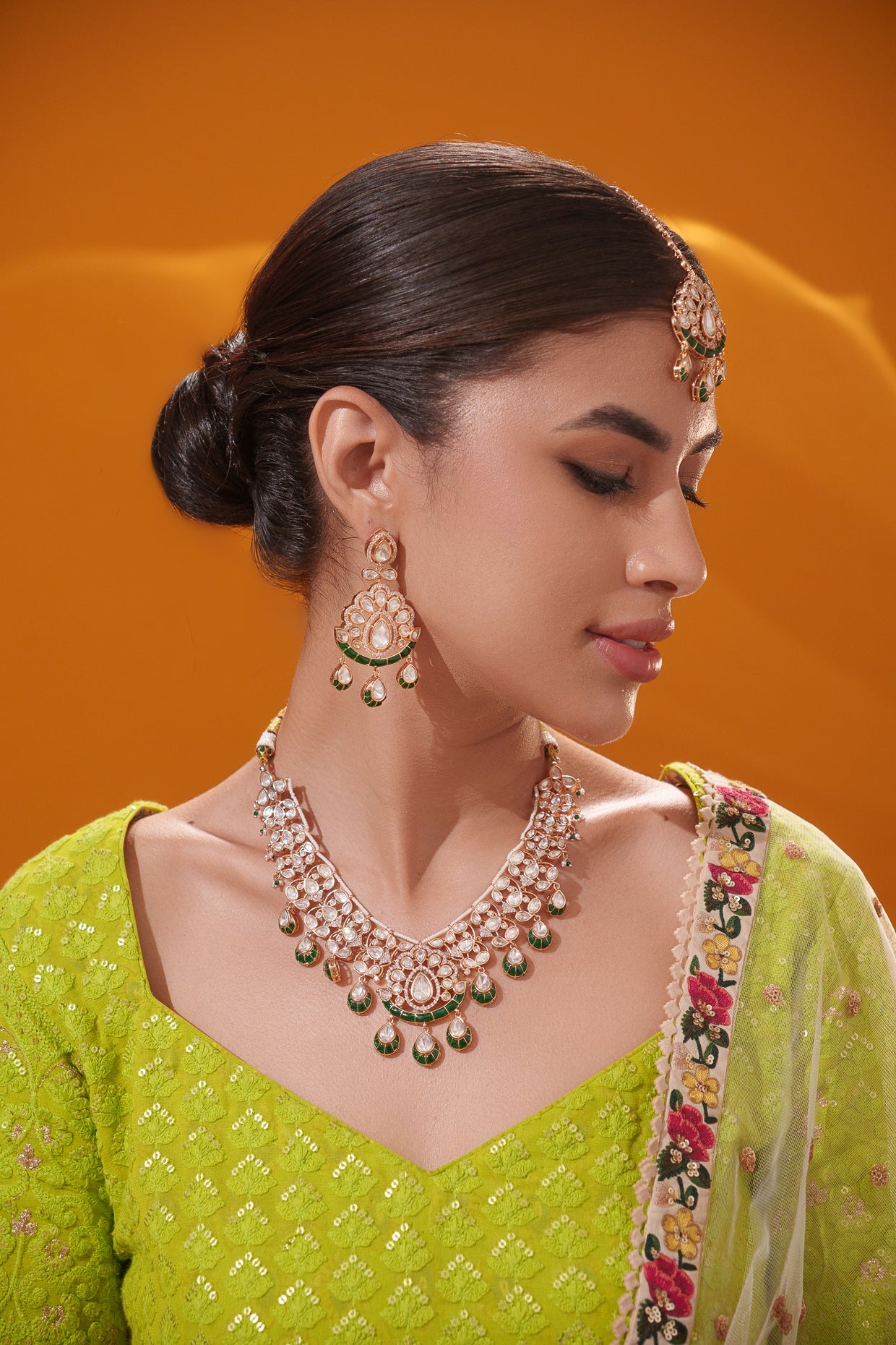 Pratyara Green Meenakari Kundan Necklace Set