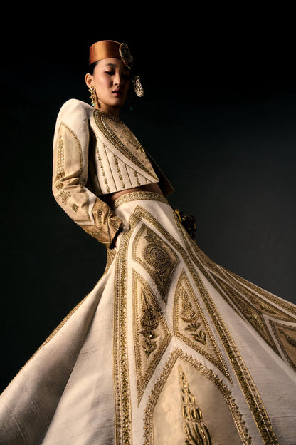 ‘Sona Shankh’ Lehenga